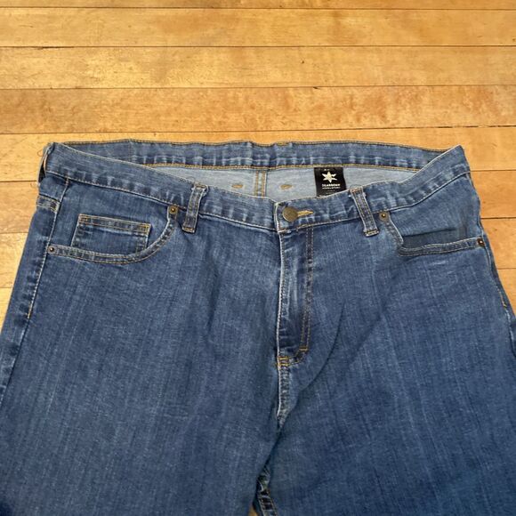 Dearborn Denim & Apparel Men’s Jeans Size 40 Medium Wash Straight Leg - Picture 3 of 13